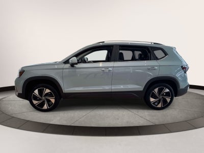 2027 Volkswagen Taos 1.5T SE