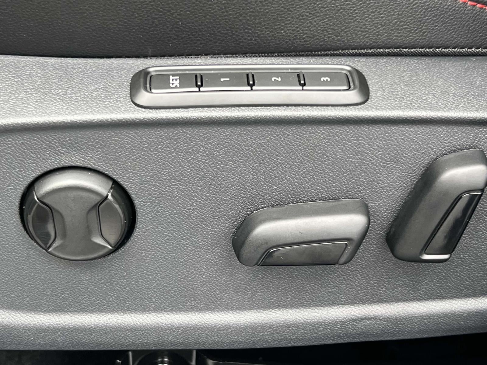 2025 Volkswagen Jetta GLI 2.0T Autobahn