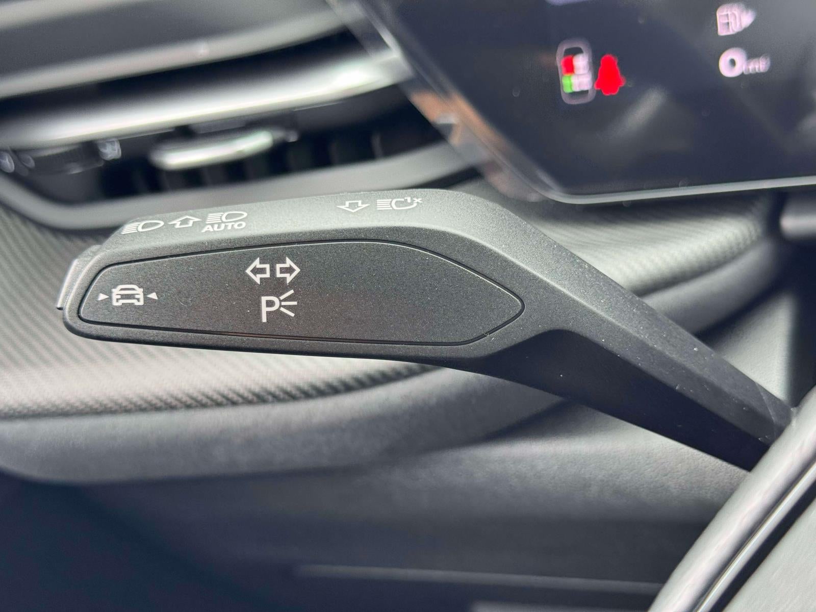 2026 Audi SQ5 Premium