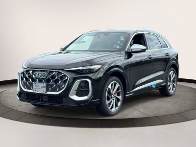 2026 Audi SQ5 Premium