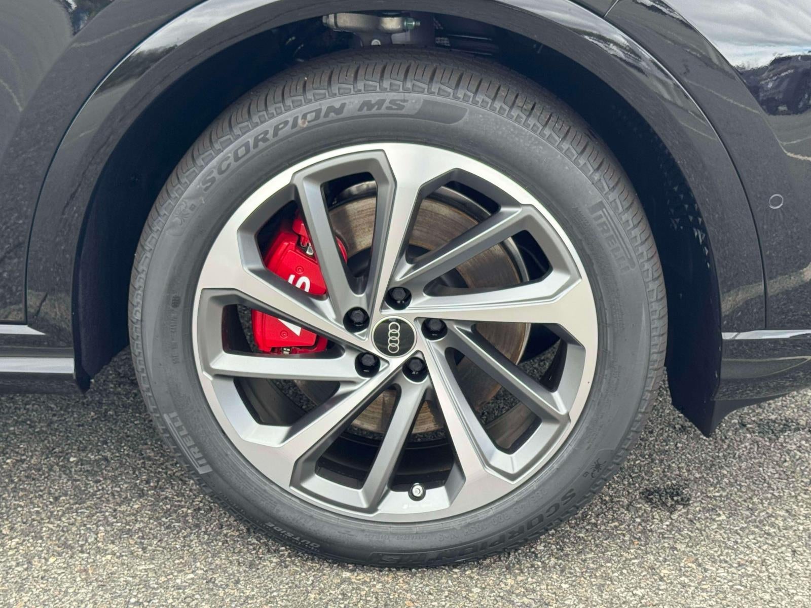 2026 Audi SQ5 Premium