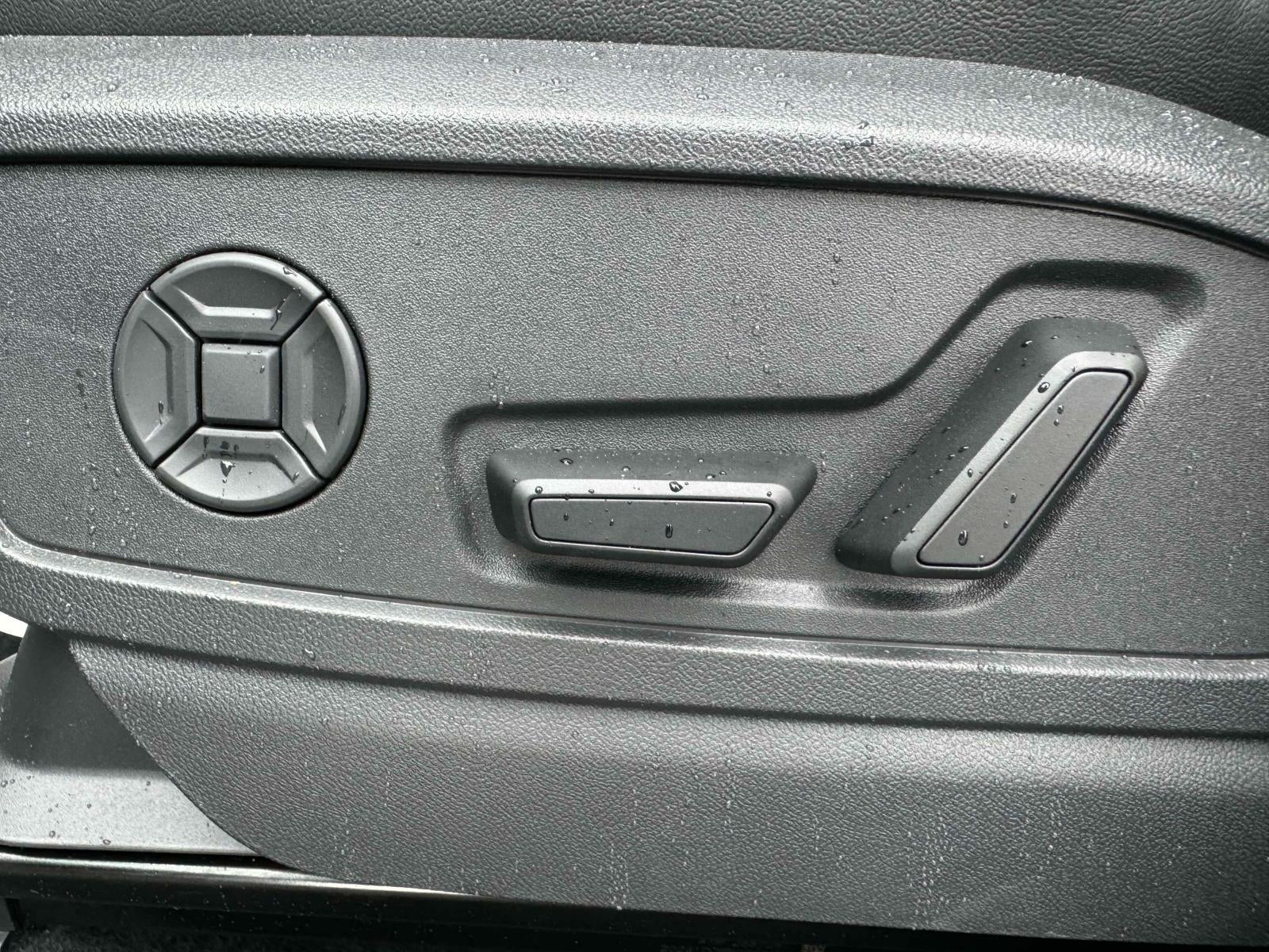 2025 Audi Q5 2.0T Premium