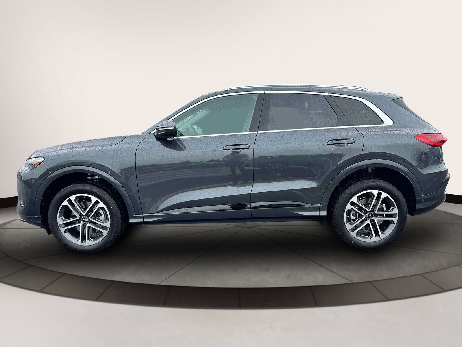 2025 Audi Q5 2.0T Premium