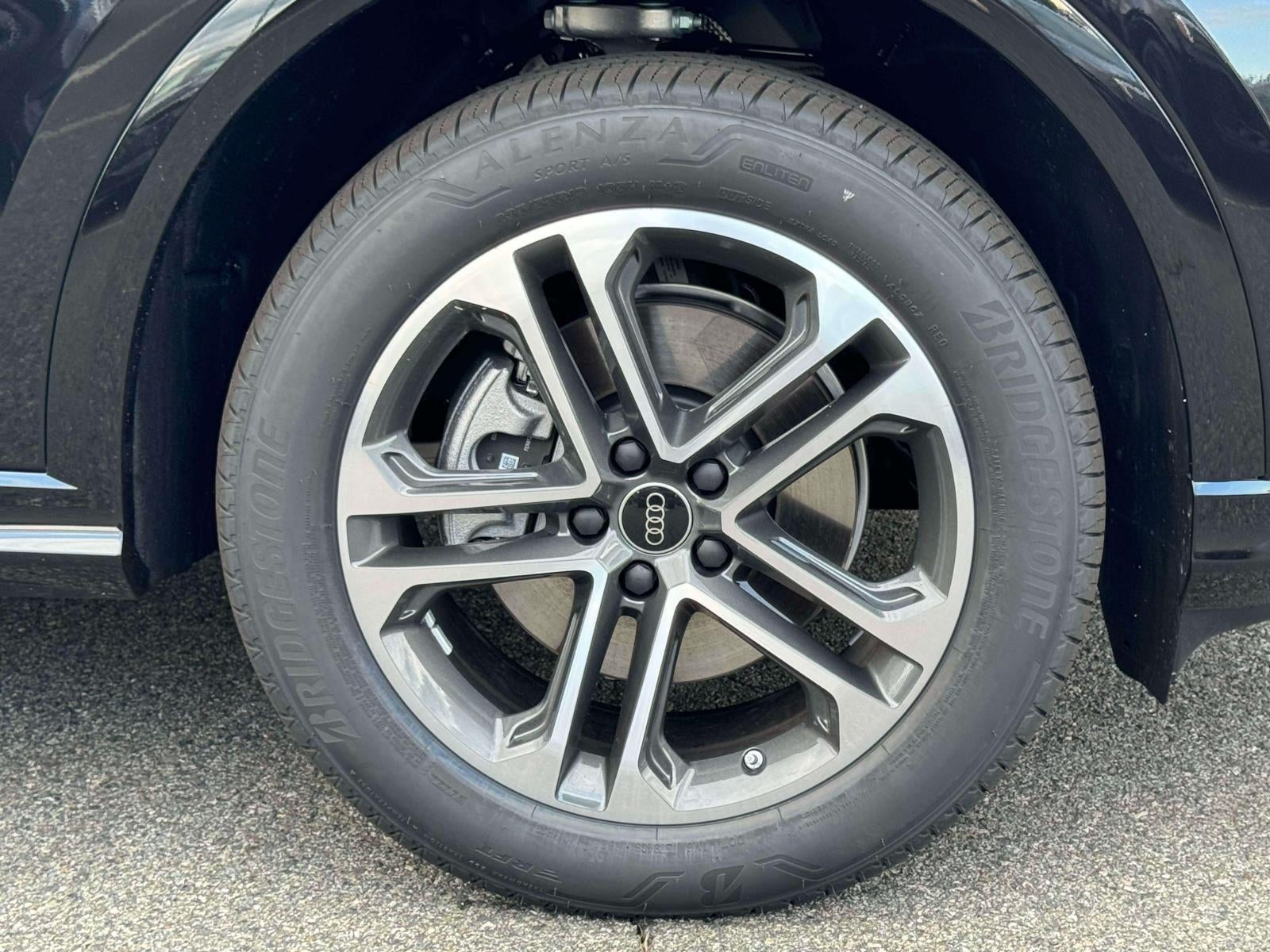 2025 Audi Q5 Premium