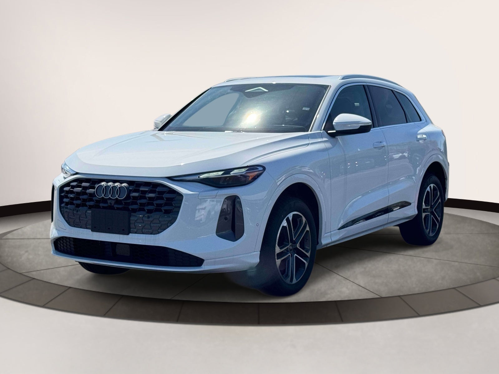 2025 Audi Q5 Premium