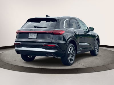 2026 Audi Q5 Premium