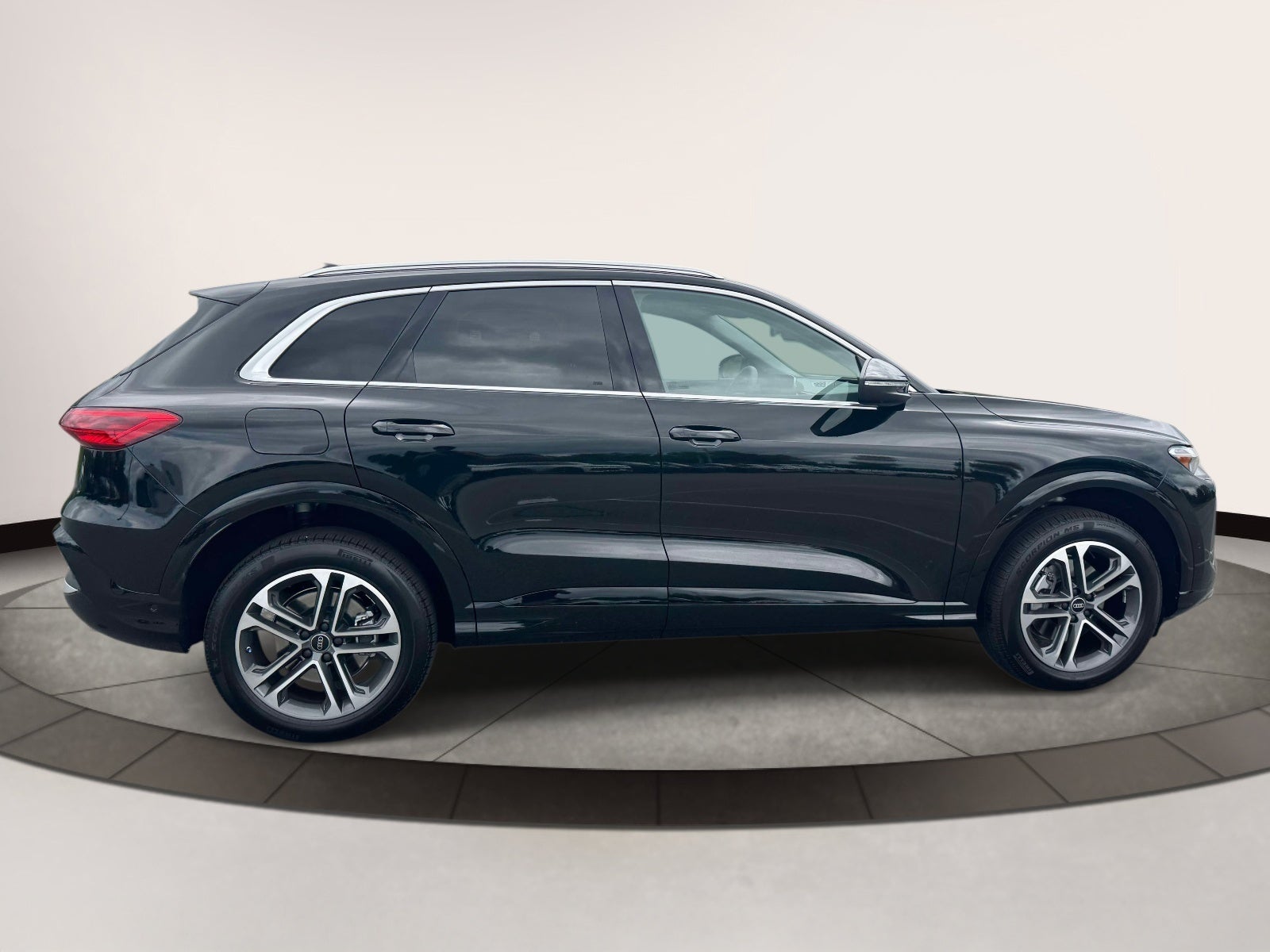 2026 Audi Q5 Premium