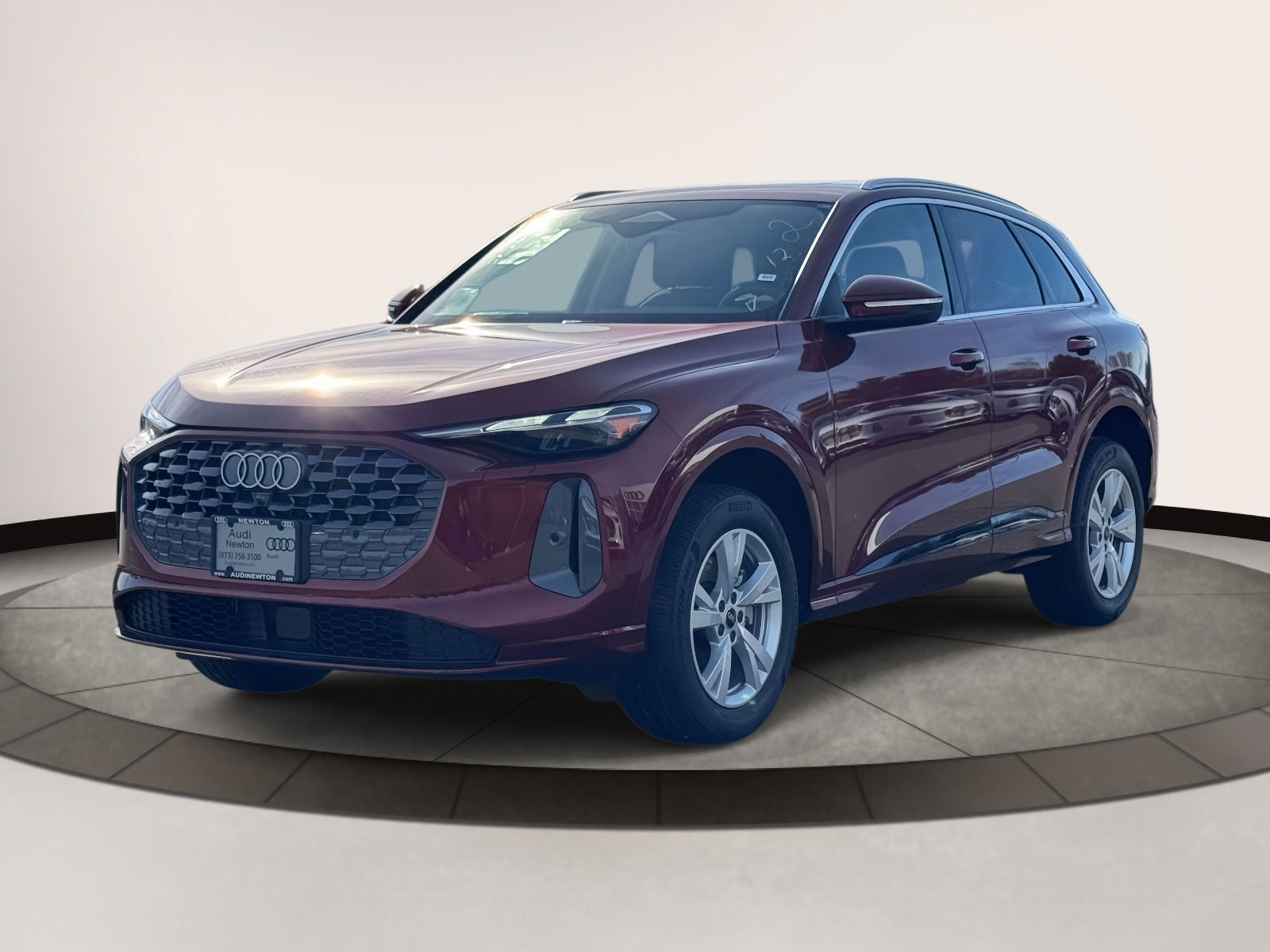 2025 Audi Q5 Premium