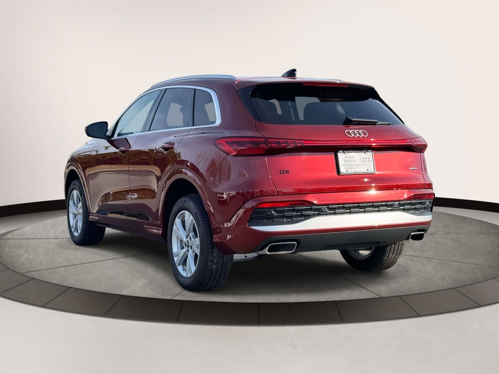 2025 Audi Q5 Premium