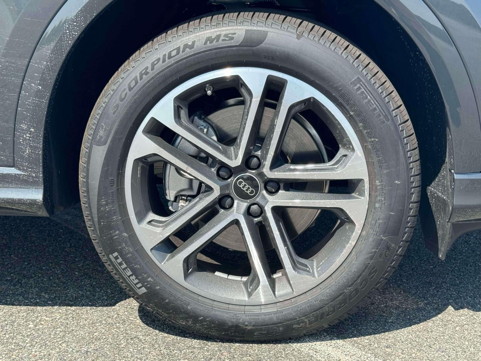 2025 Audi Q5 Premium