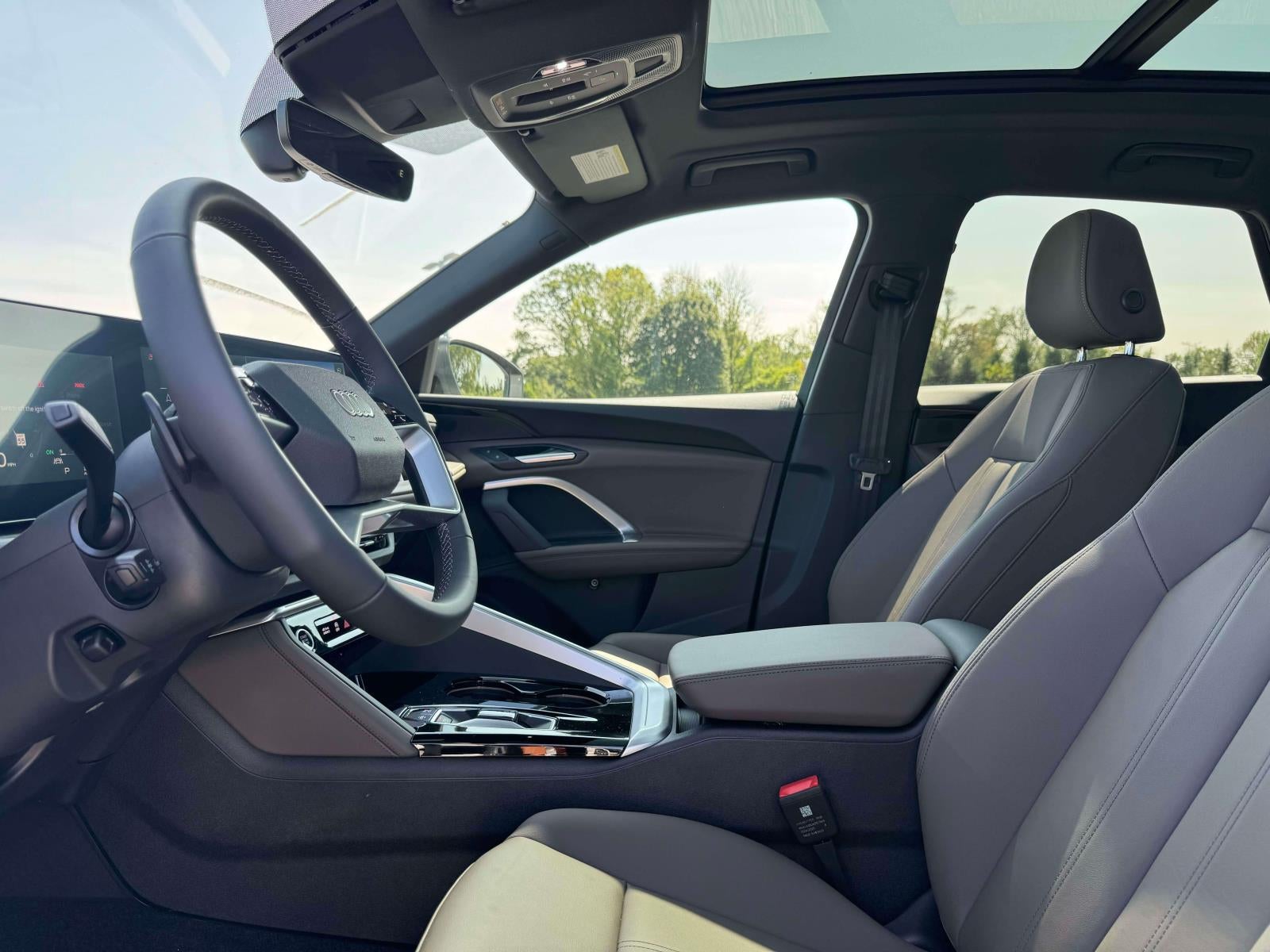 2025 Audi Q5 Premium