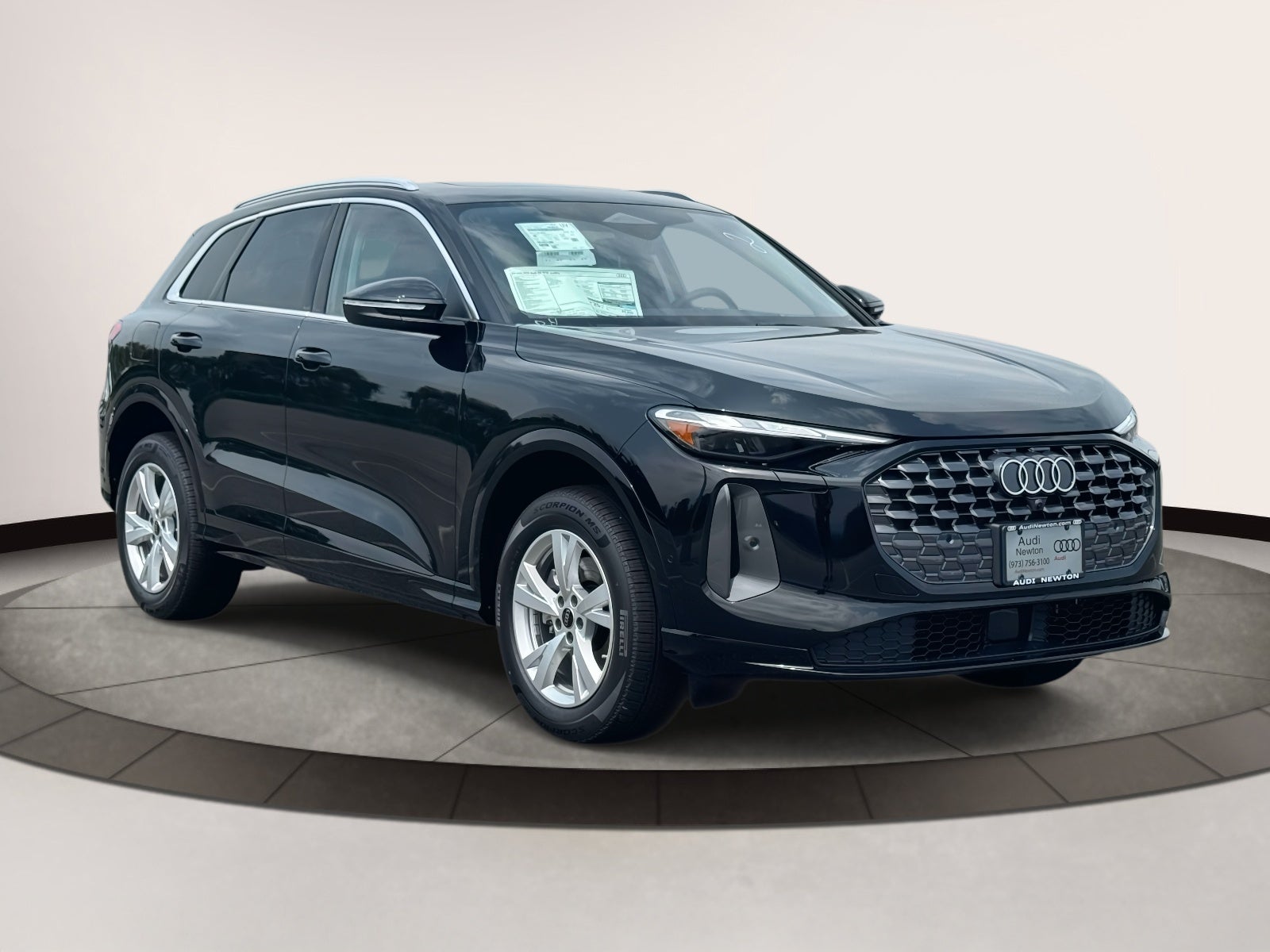 2025 Audi Q5 Premium