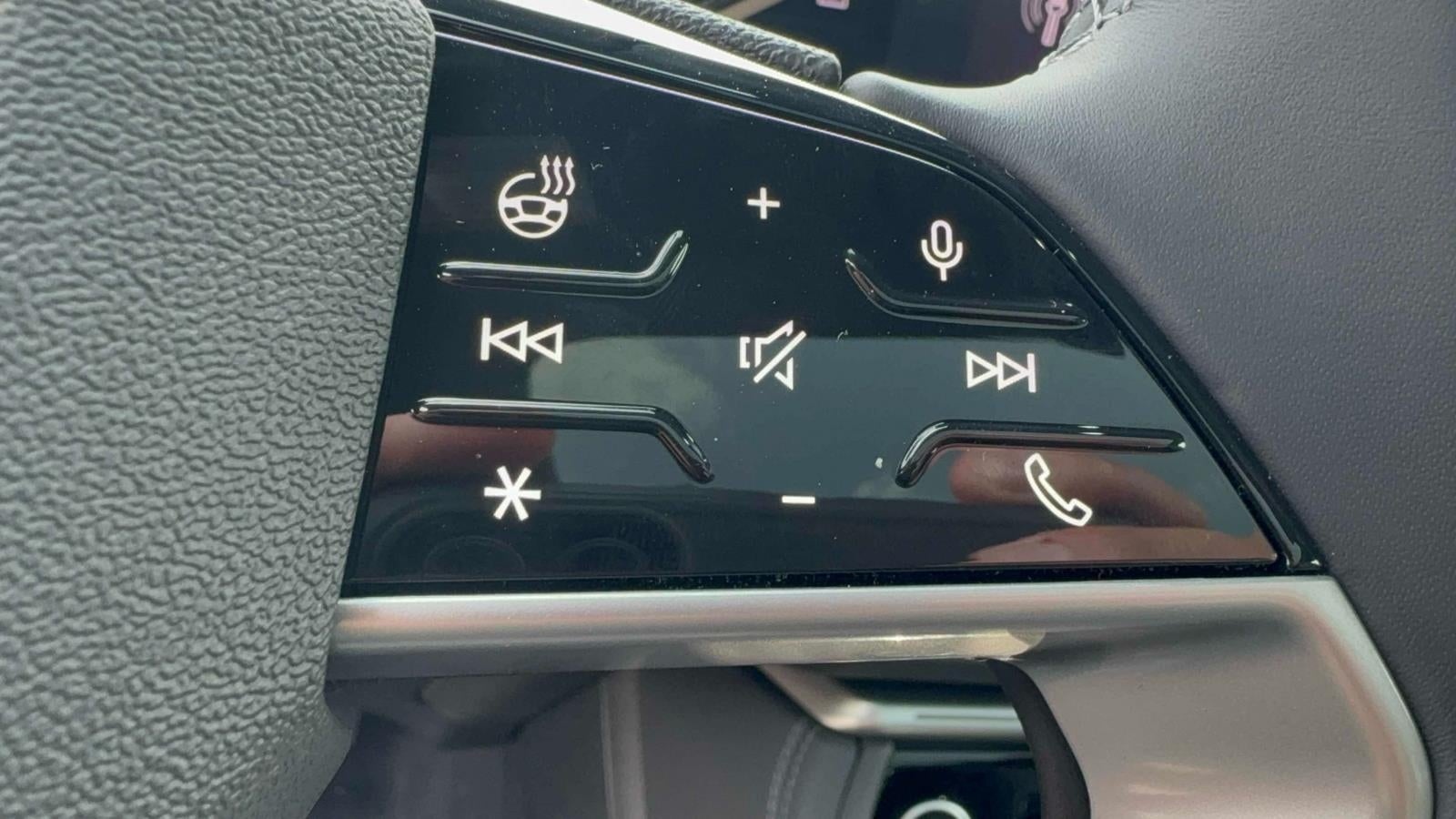 2025 Audi Q5 Premium