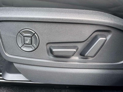 2025 Audi SQ5 3.0T Premium Plus