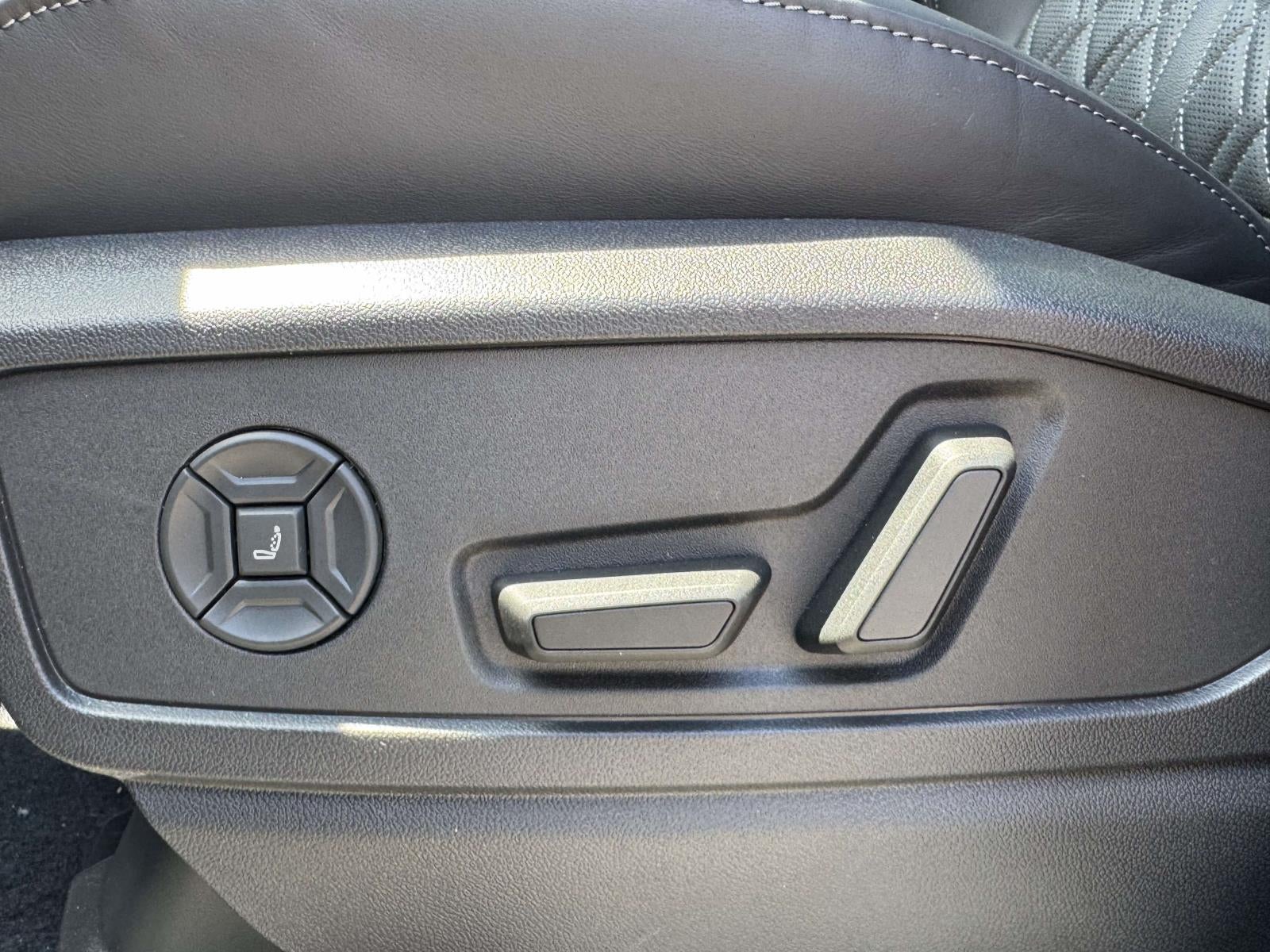 2026 Audi SQ5 Premium Plus