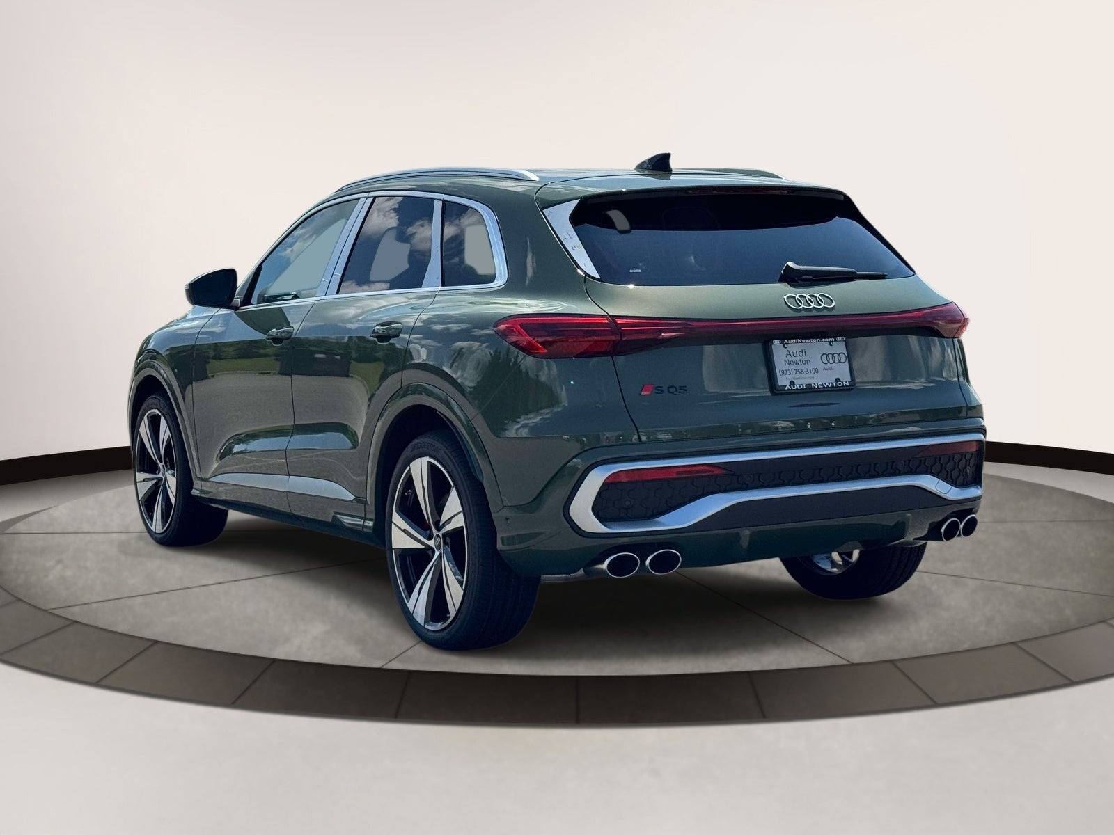 2026 Audi SQ5 Premium Plus