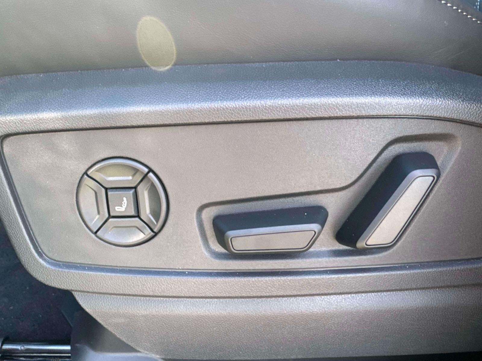 2026 Audi SQ5 Premium Plus
