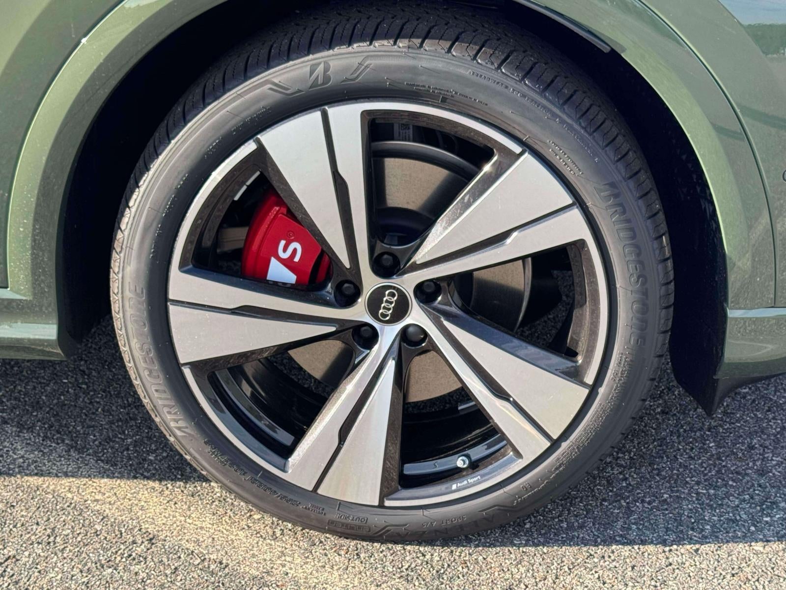 2026 Audi SQ5 Premium Plus