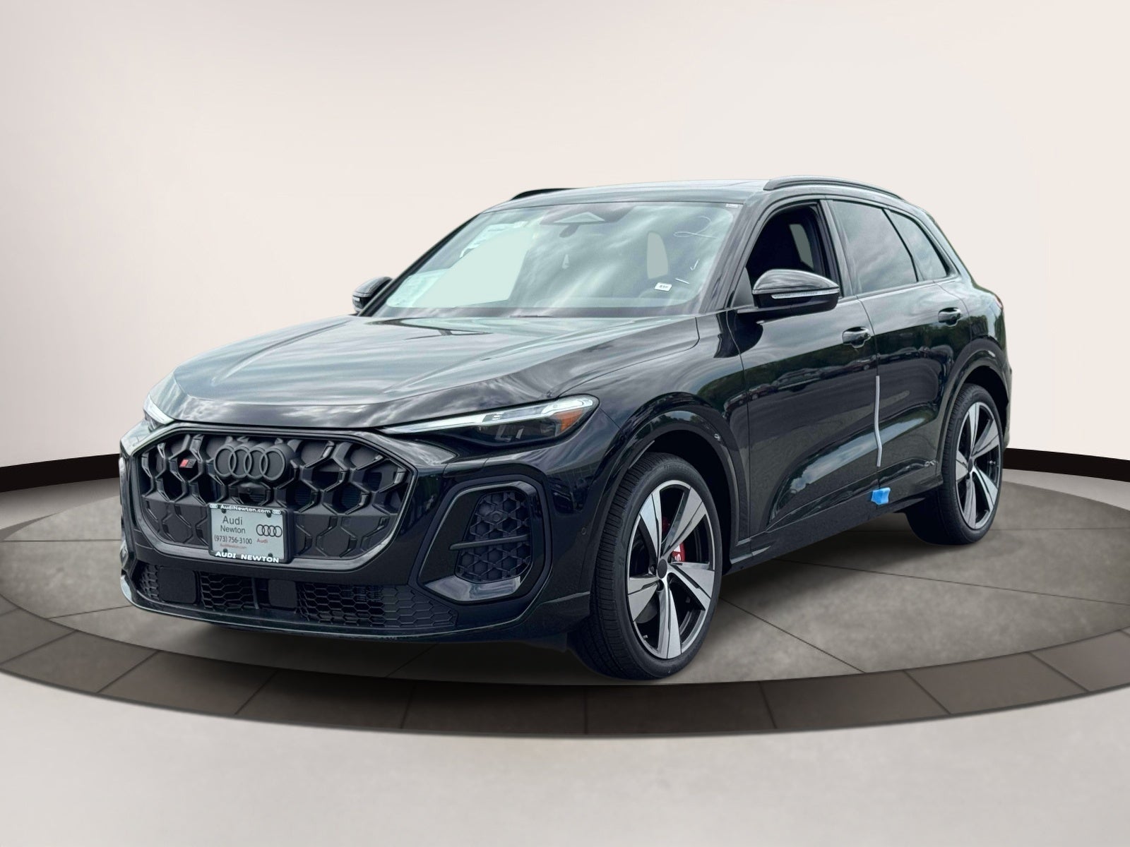 2026 Audi SQ5 Premium Plus