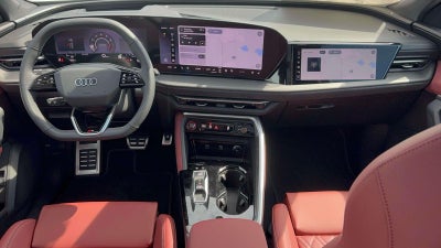 2026 Audi SQ5 Premium Plus
