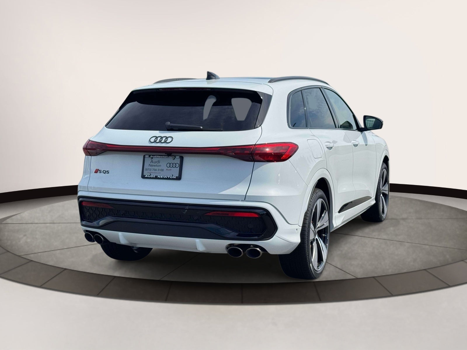 2026 Audi SQ5 Premium Plus