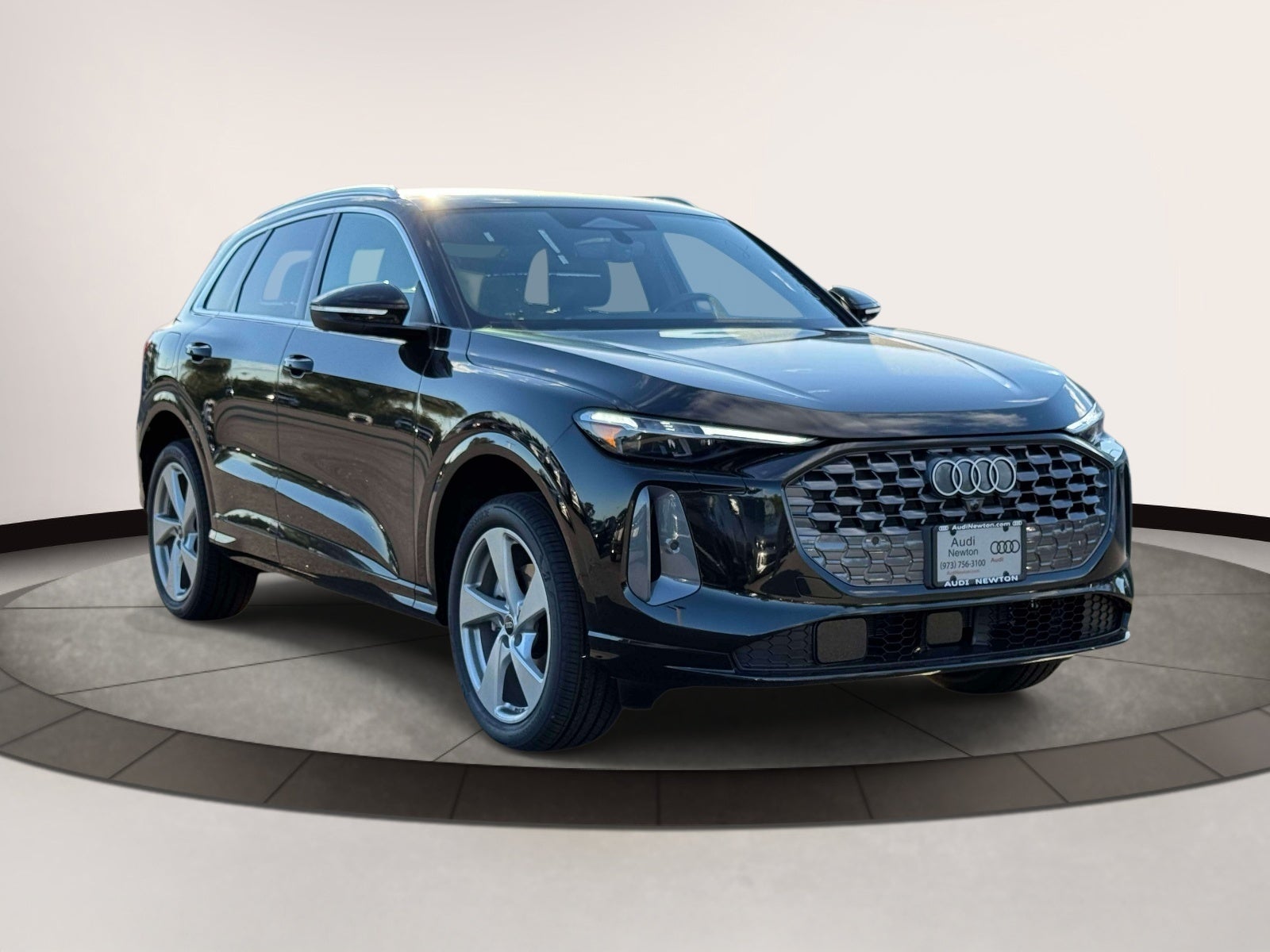 2026 Audi Q5 2.0T Premium Plus