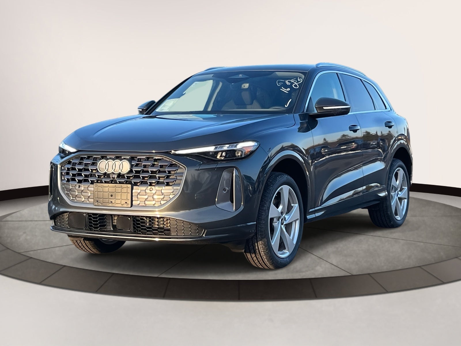 2025 Audi Q5 2.0T Premium Plus