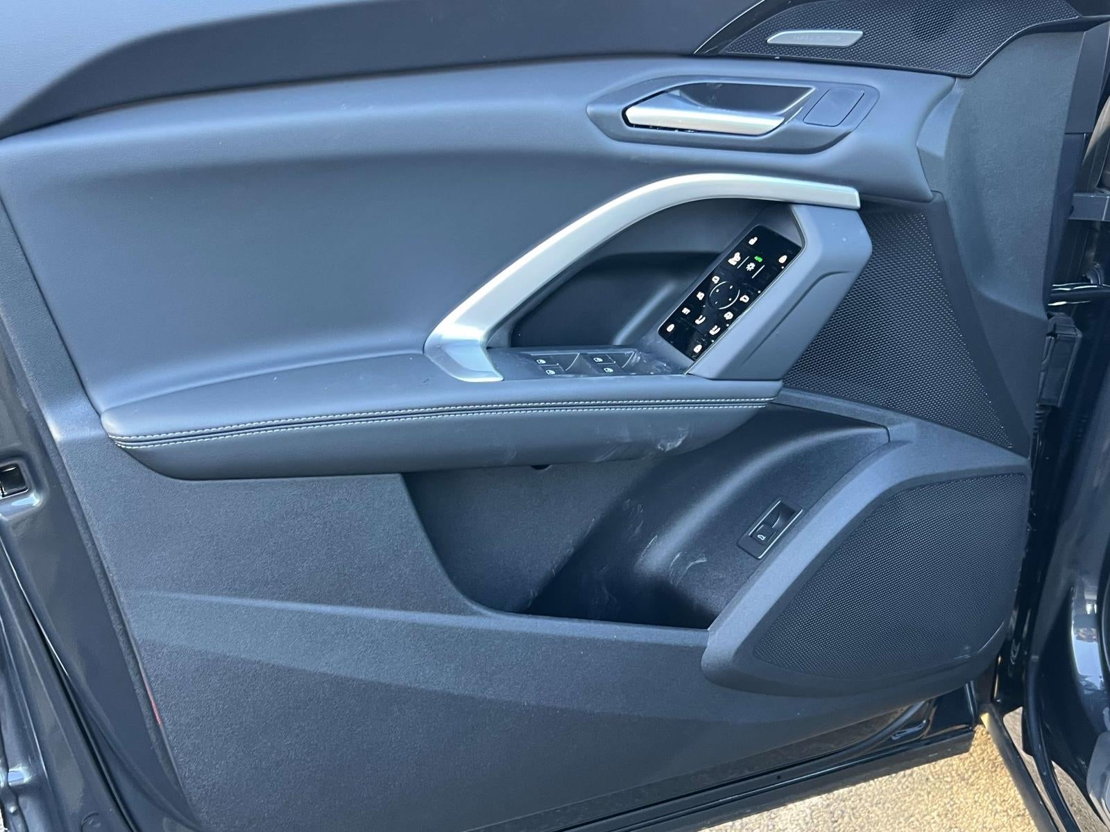 2025 Audi Q5 2.0T Premium Plus