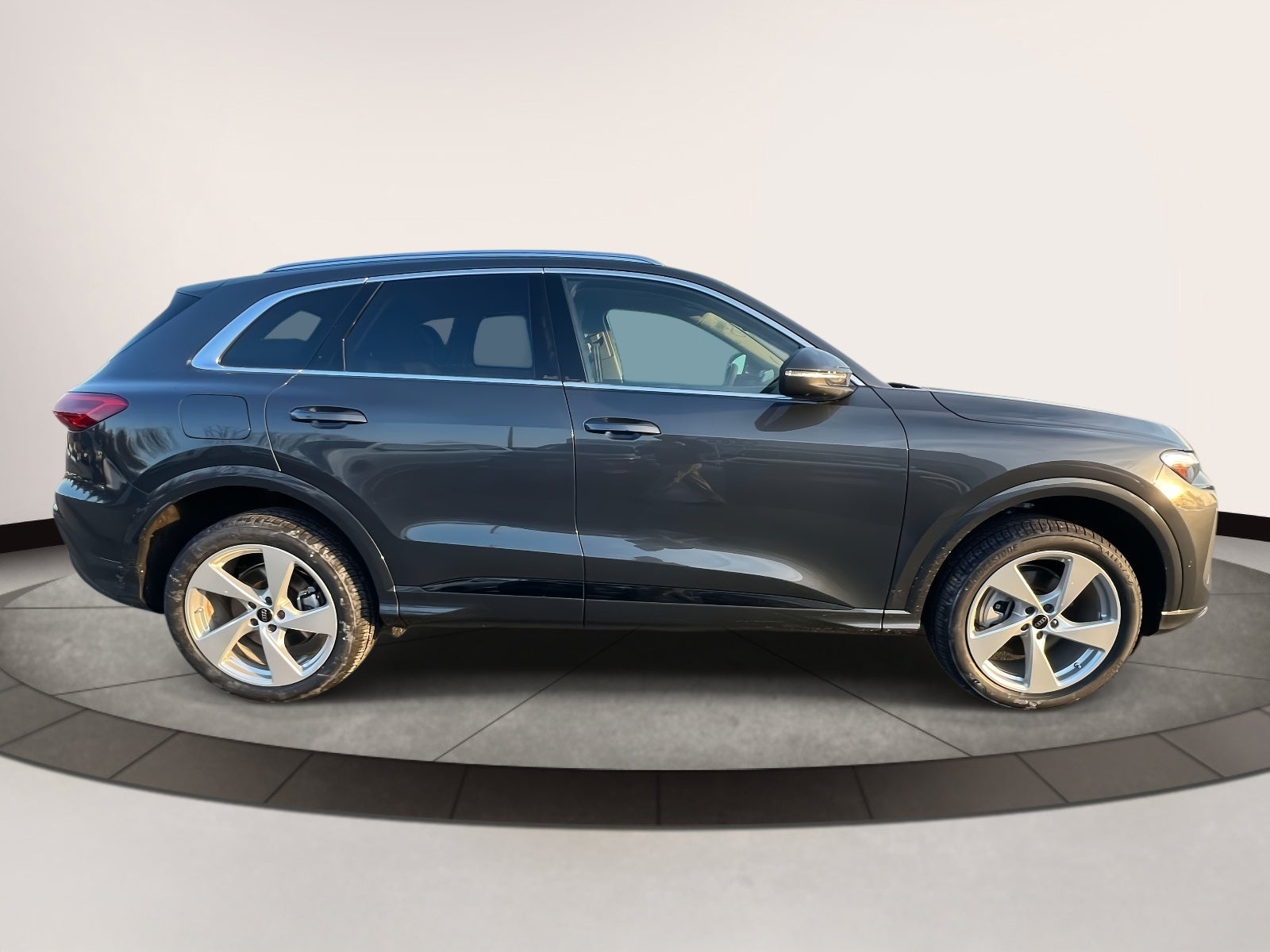 2025 Audi Q5 2.0T Premium Plus