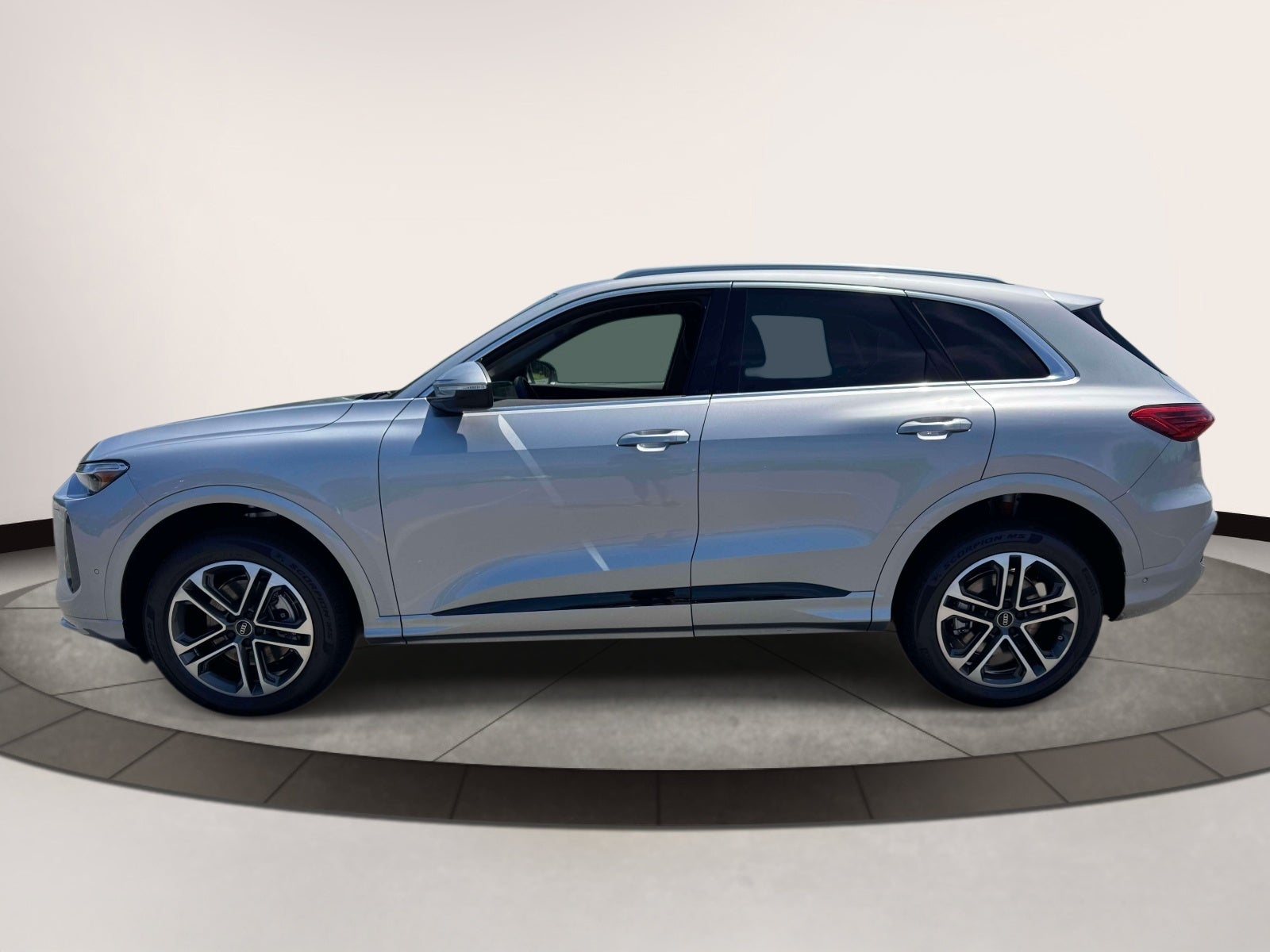 2026 Audi Q5 2.0T Premium Plus