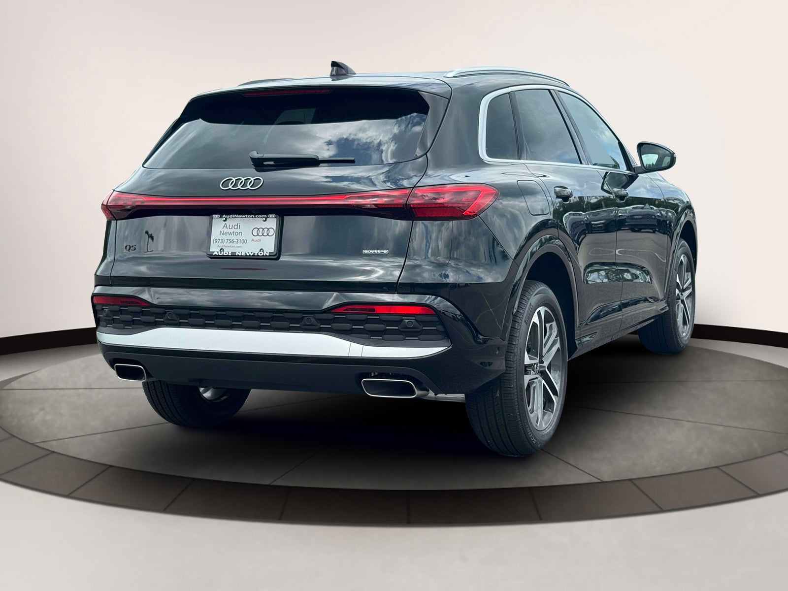 2025 Audi Q5 2.0T Premium Plus