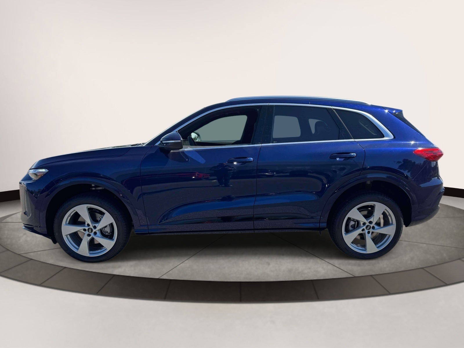 2026 Audi Q5 2.0T Premium Plus