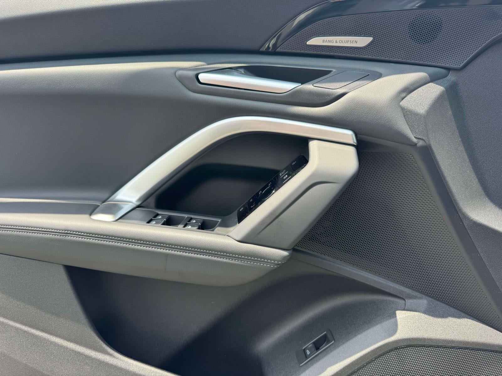 2025 Audi Q5 2.0T Premium