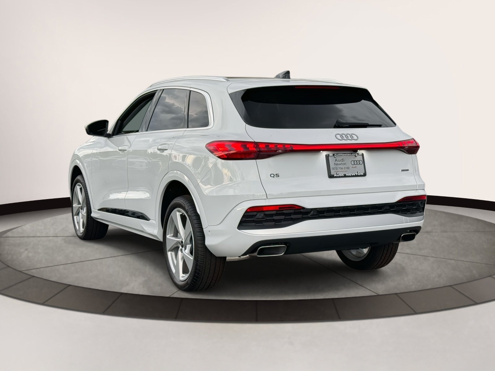 2025 Audi Q5 2.0T Premium