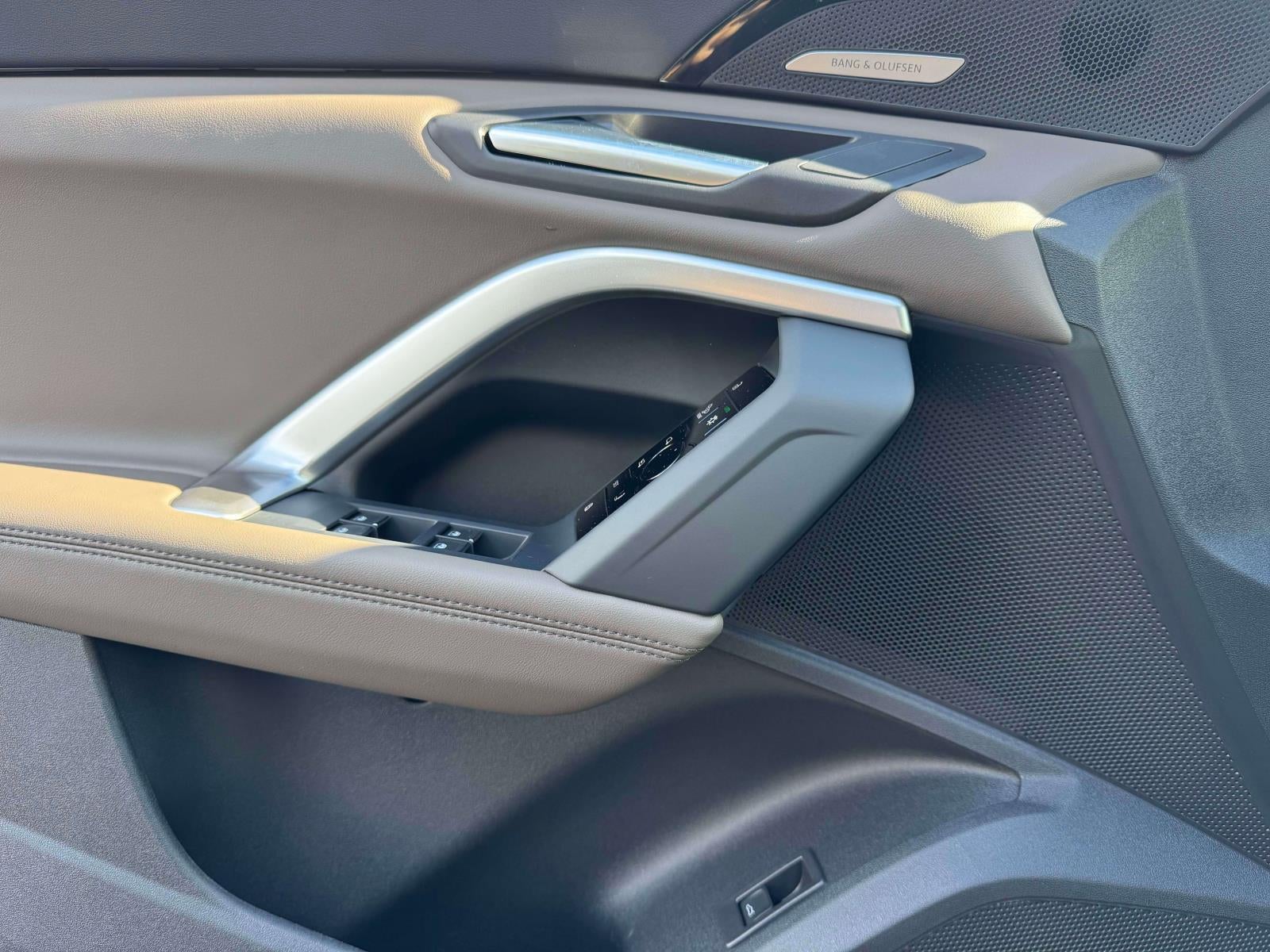 2025 Audi Q5 2.0T Premium Plus