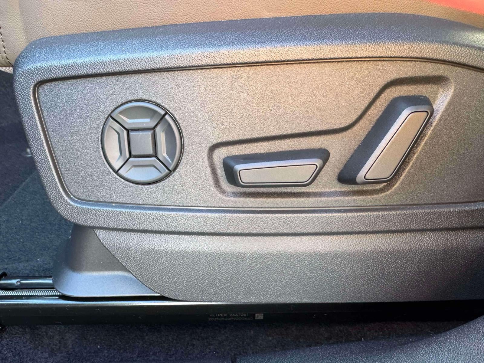 2025 Audi Q5 2.0T Premium Plus