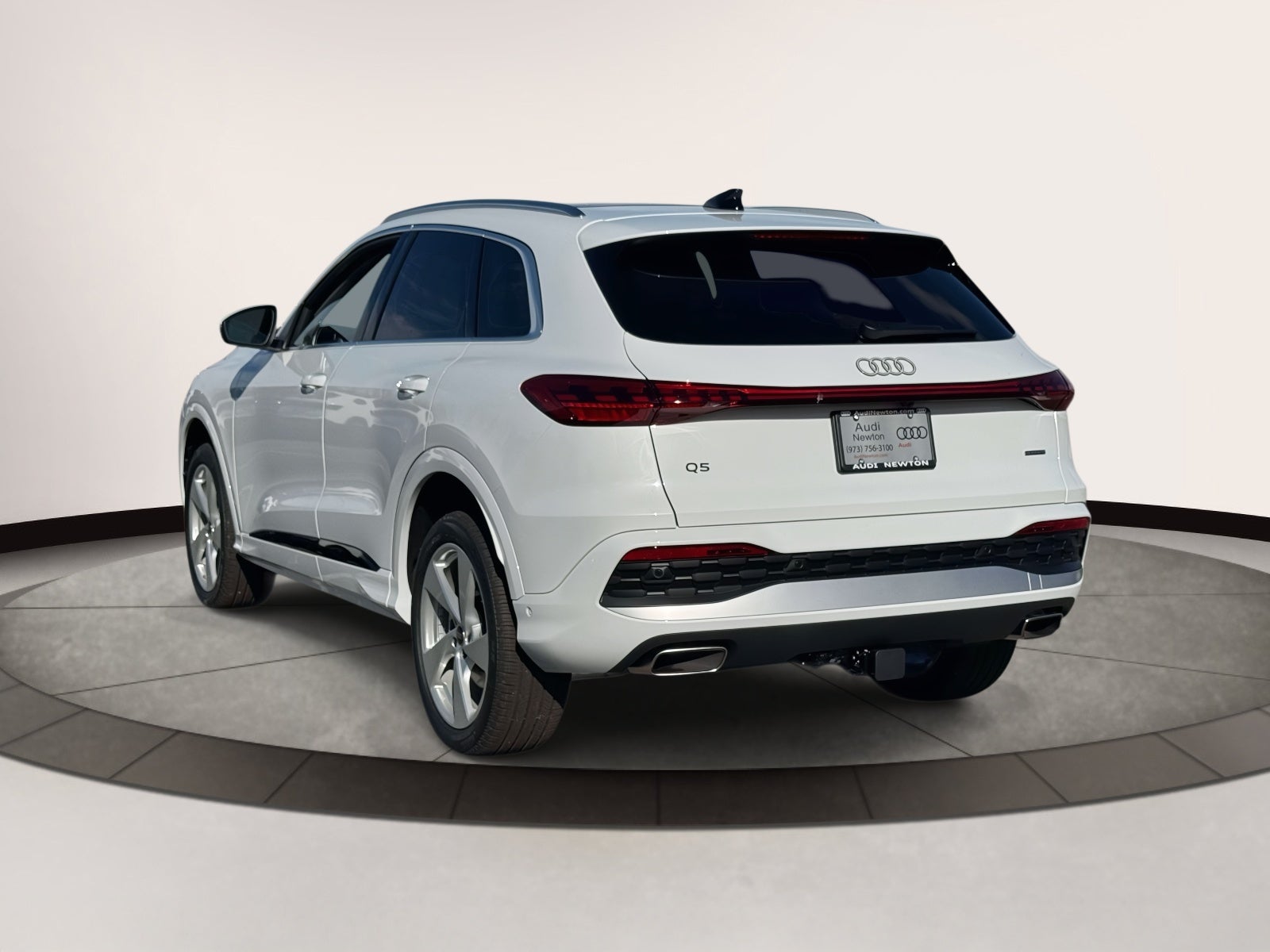 2025 Audi Q5 2.0T Premium Plus
