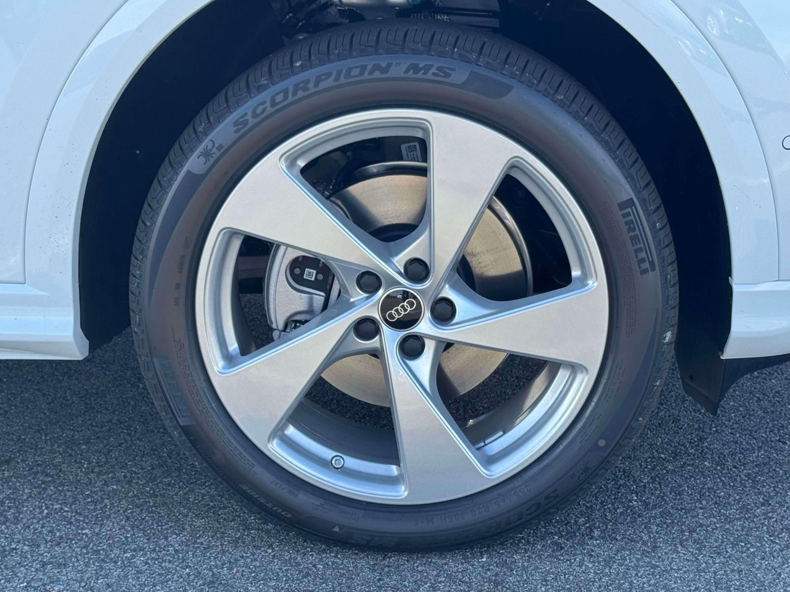 2025 Audi Q5 2.0T Premium Plus