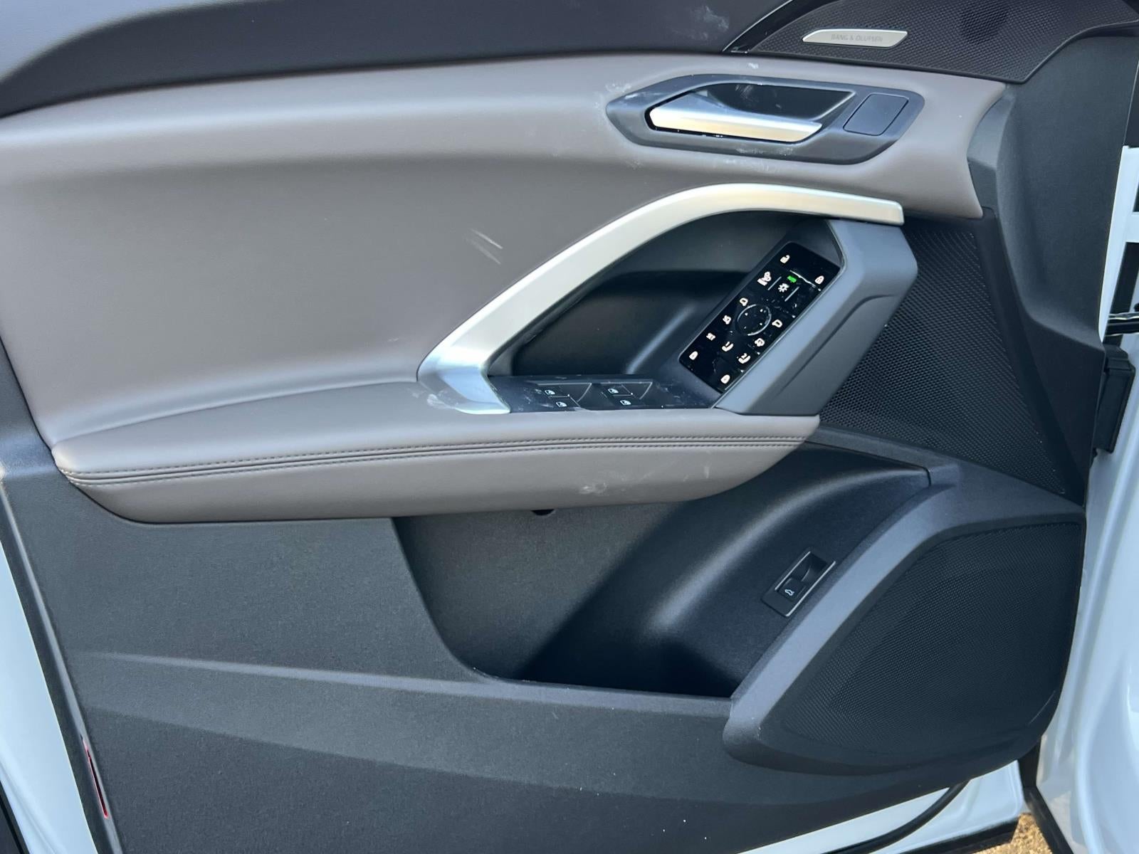 2025 Audi Q5 2.0T Premium Plus