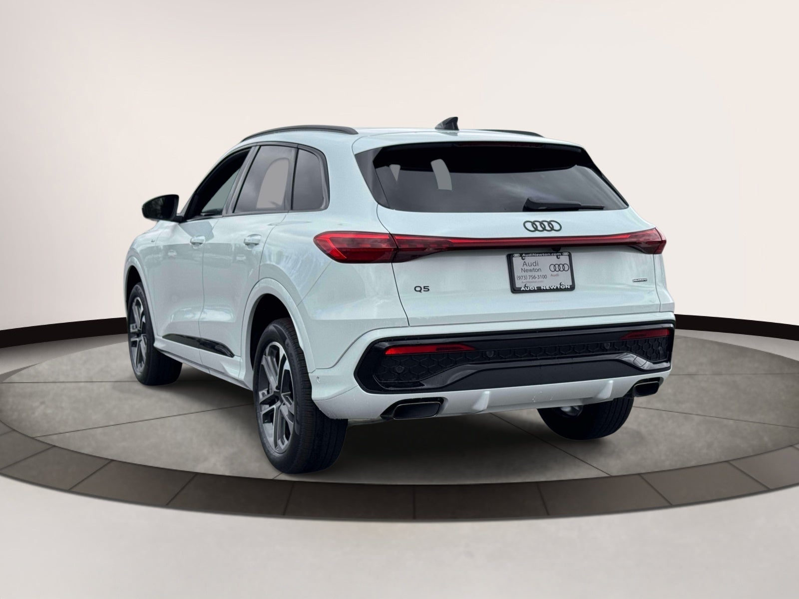 2026 Audi Q5 Premium