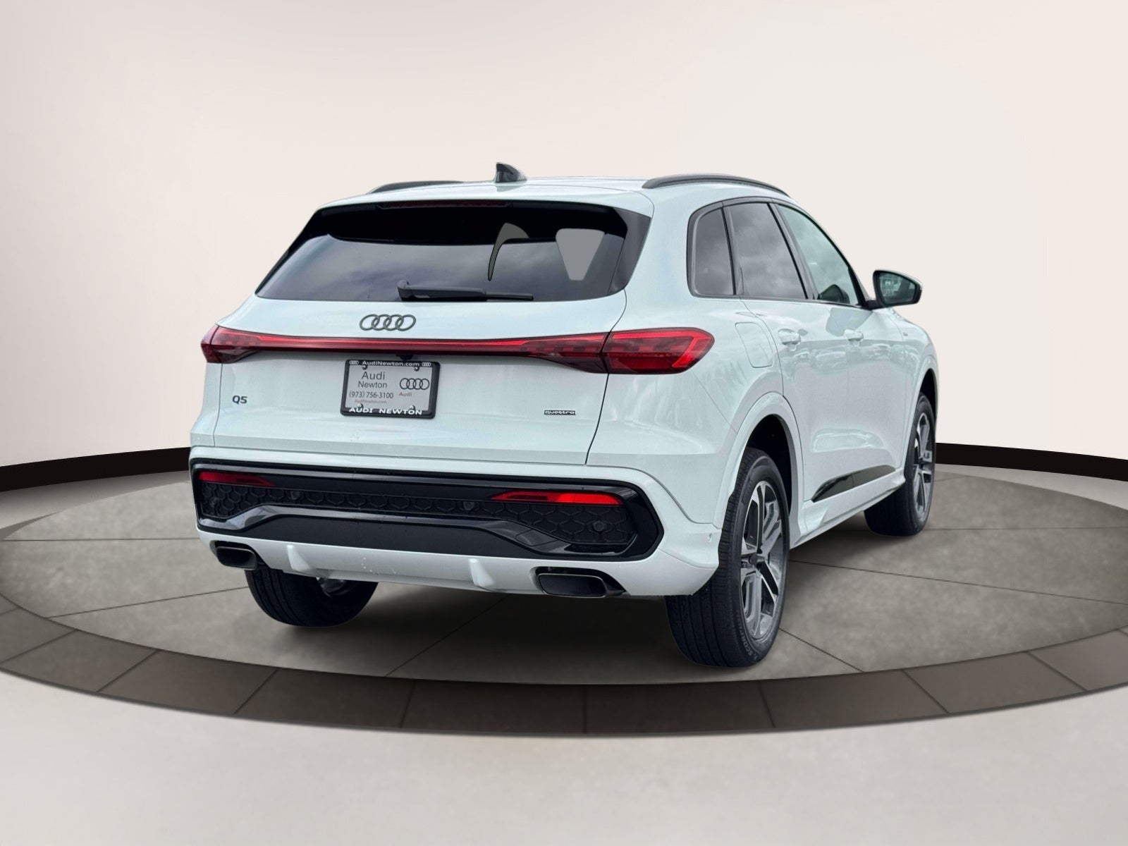 2026 Audi Q5 Premium