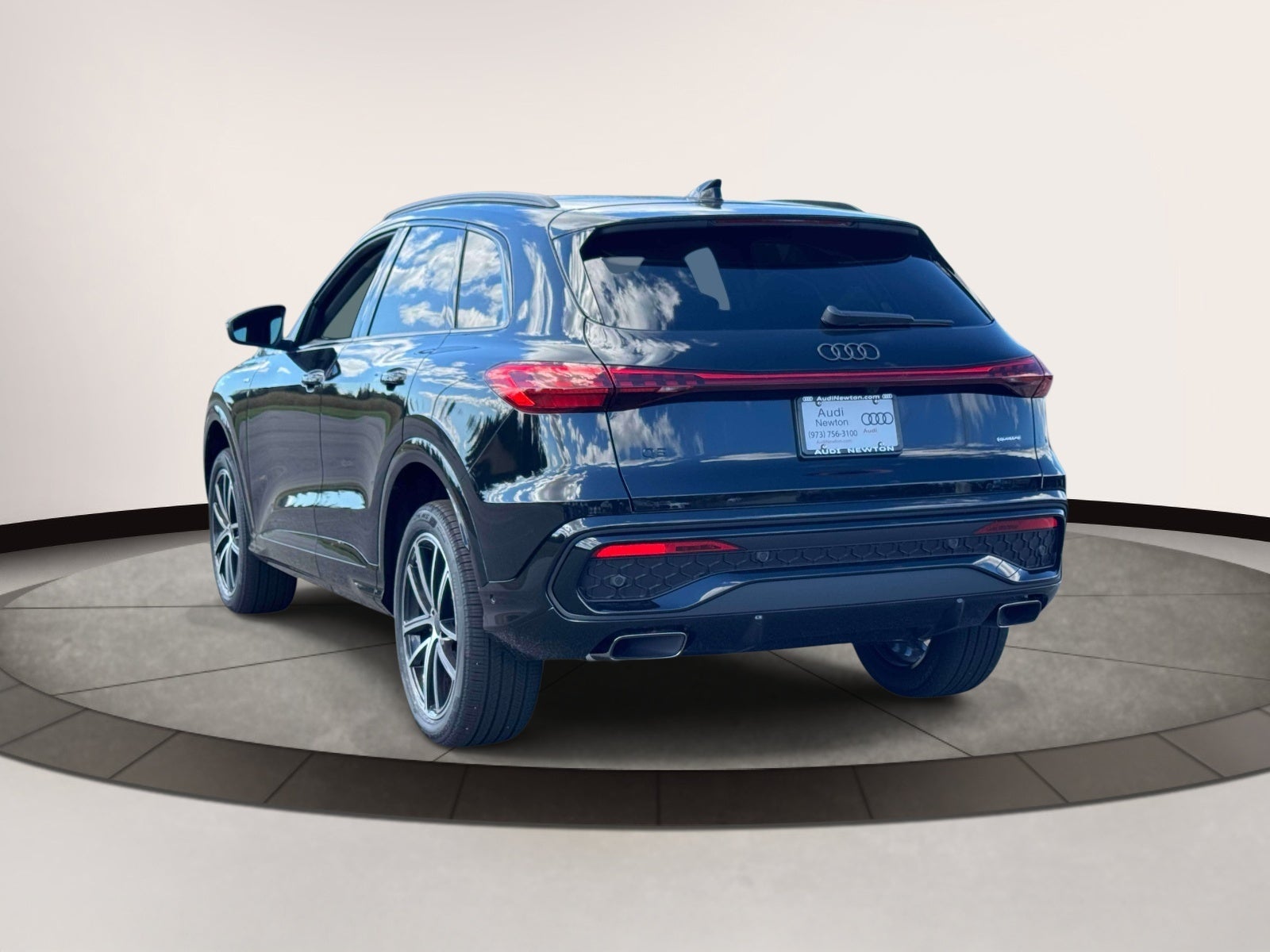 2026 Audi Q5 2.0T Premium Plus