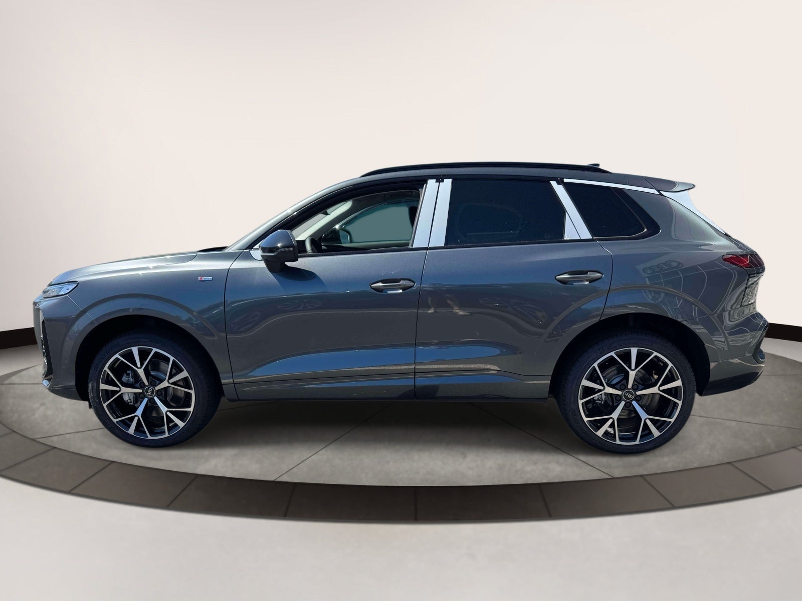 2026 Audi Q3 S line