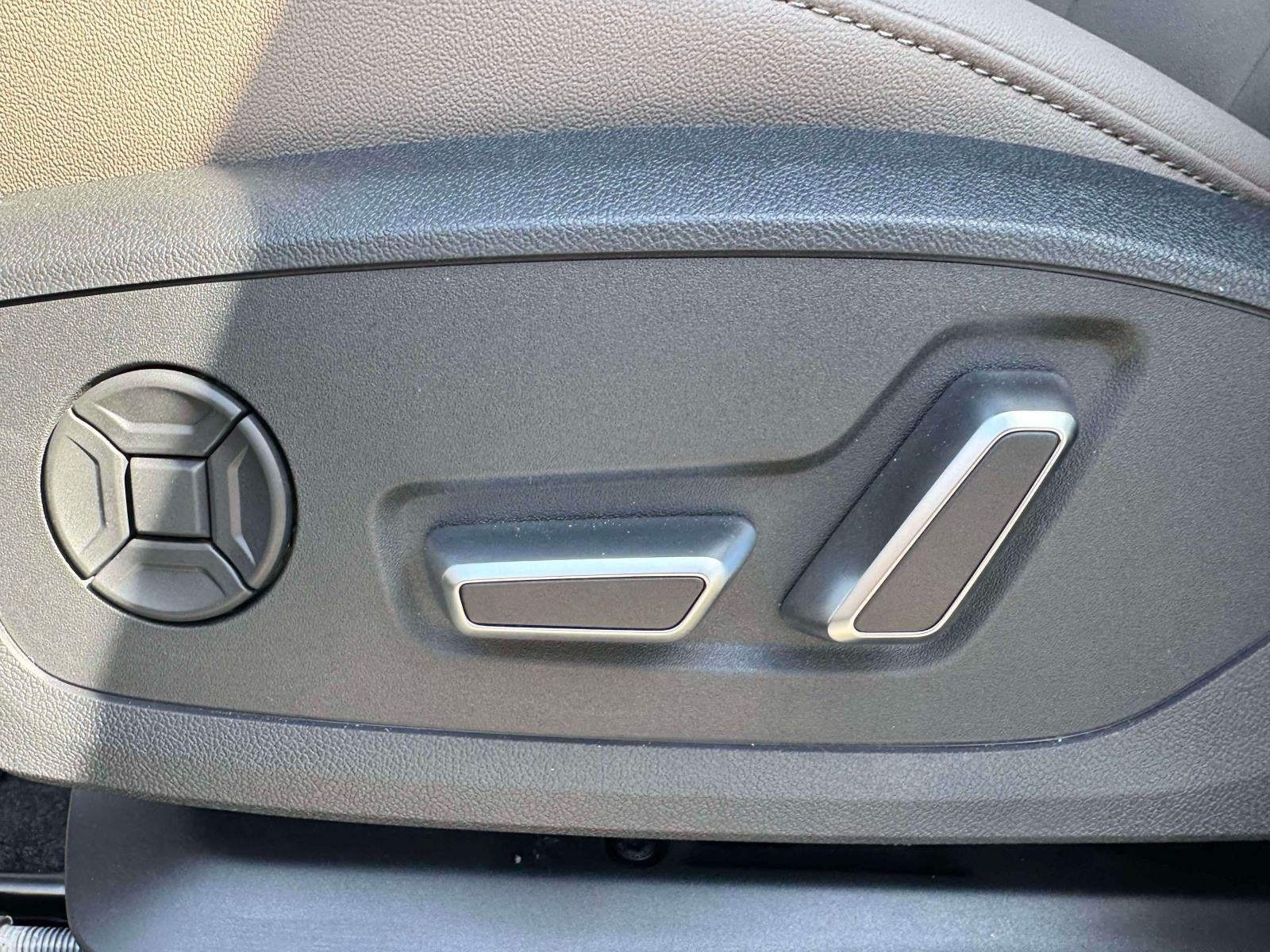 2026 Audi Q3 S line