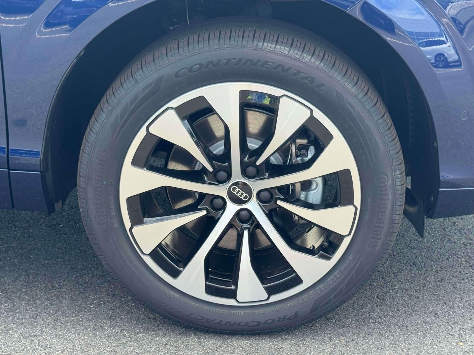 2026 Audi Q3 S line