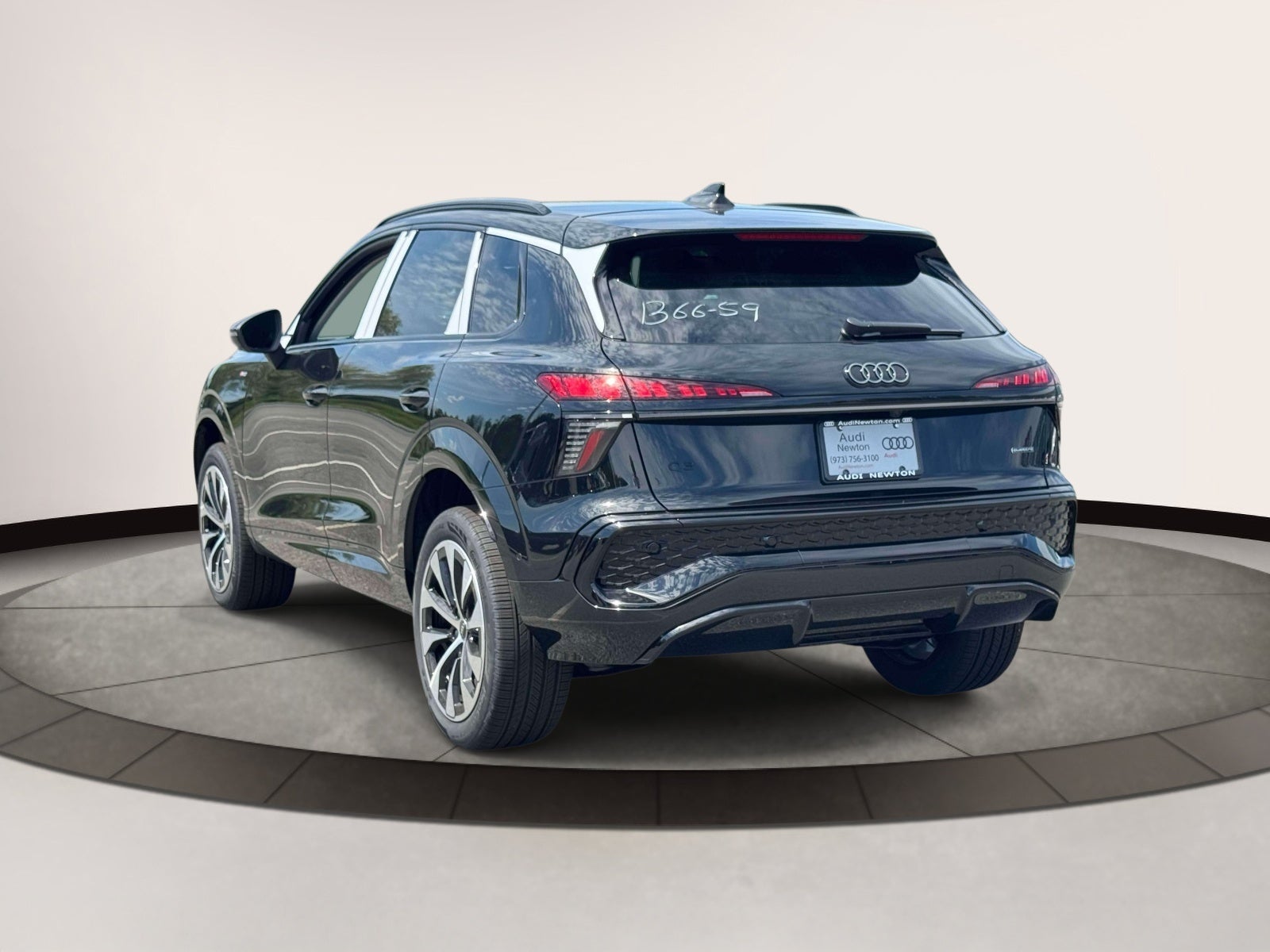 2026 Audi Q3 S line