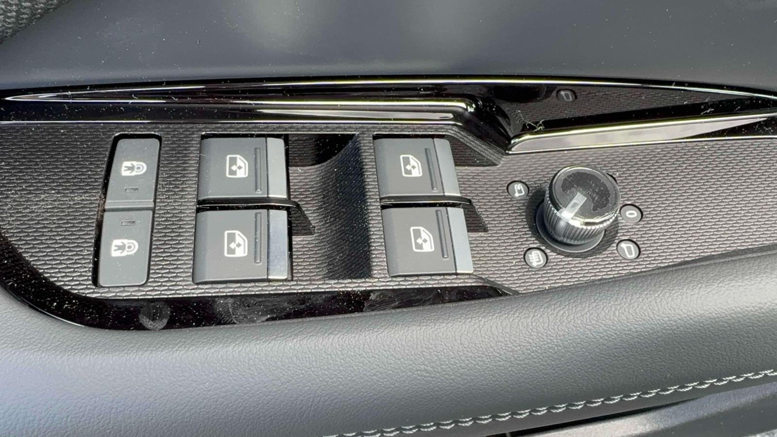 2026 Audi Q3 S line