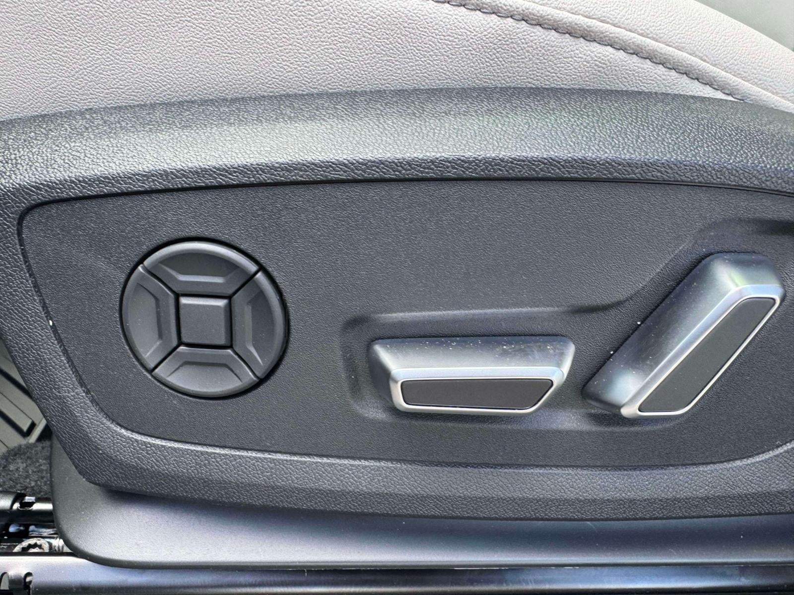 2026 Audi Q3 S line
