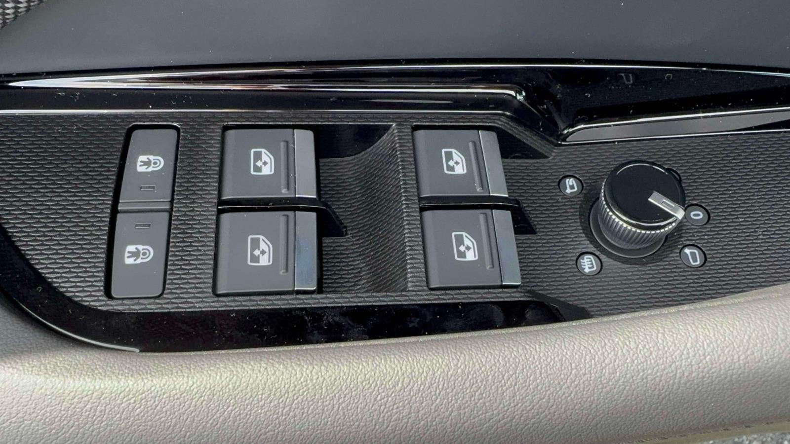 2026 Audi Q3 S line