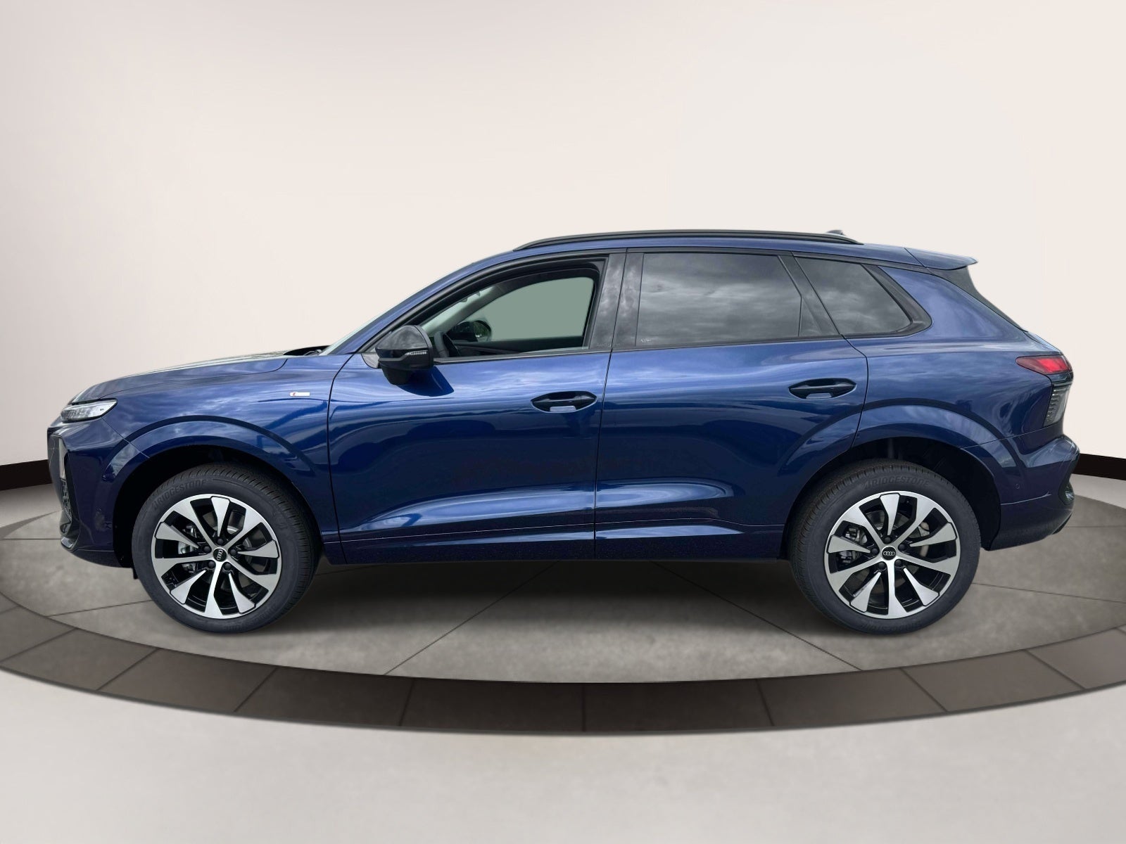 2026 Audi Q3 S line quattro